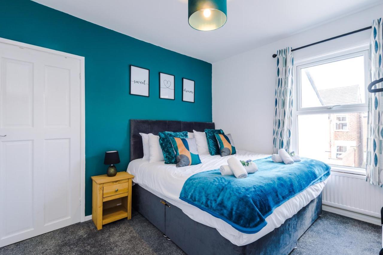 Spacious 2-Bed City-Centre Cottage In Chester By 53 Degrees Property - Ideal For Groups & Couples - Sleeps 6 Luaran gambar