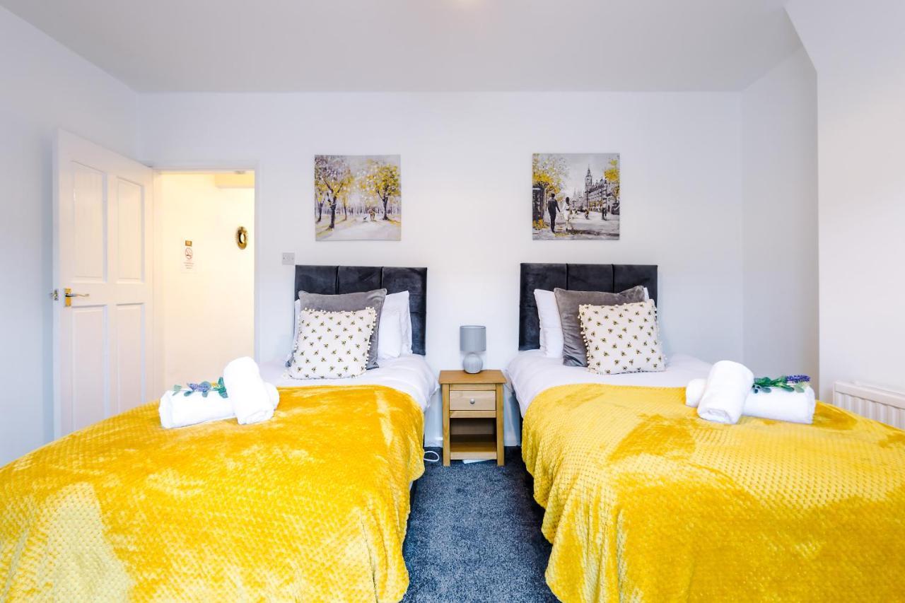 Spacious 2-Bed City-Centre Cottage In Chester By 53 Degrees Property - Ideal For Groups & Couples - Sleeps 6 Luaran gambar